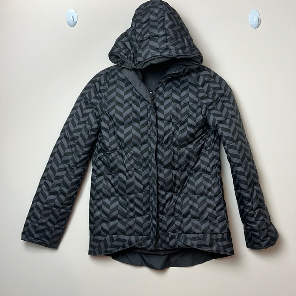 Ivivva (Lululemon) lightweight puffer mystical reversible puffer